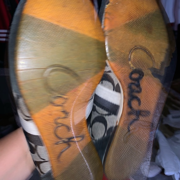 Coach shoes - Picture 2 of 3